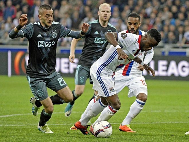 双方在阵容 双方在阵容