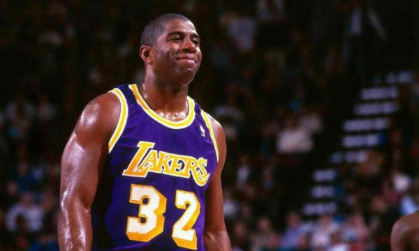 成为同龄人 成为同龄人